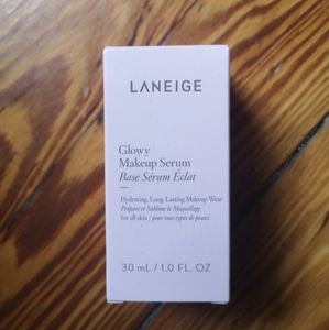 Laneige glowy makeup serum